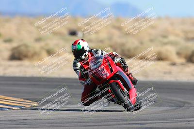 media/Feb-03-2024-SoCal Trackdays (Sat) [[767c60a41c]]/11-Turn 16 (2pm)/